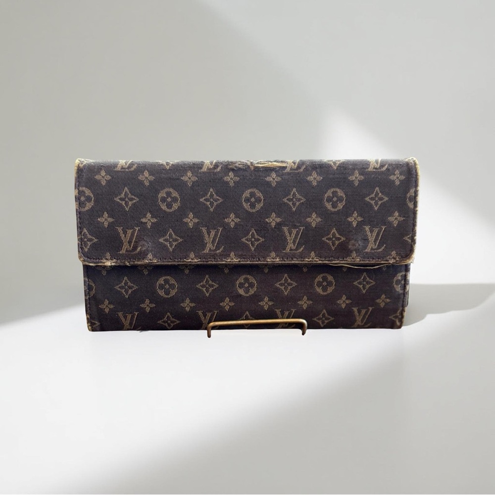 Louis Vuitton monogram mini Lin porterfeville sarah long authentic wallet